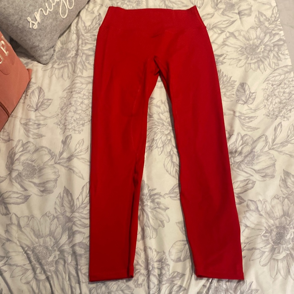 TYC-Til You Collapse Resilient Scrunch Leggings - Red